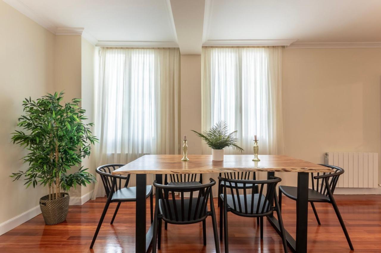 Akomodat En Apartamento En El Centro De Bilbao Con Parking 外观 照片