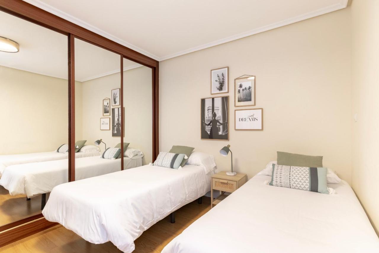 Akomodat En Apartamento En El Centro De Bilbao Con Parking 外观 照片