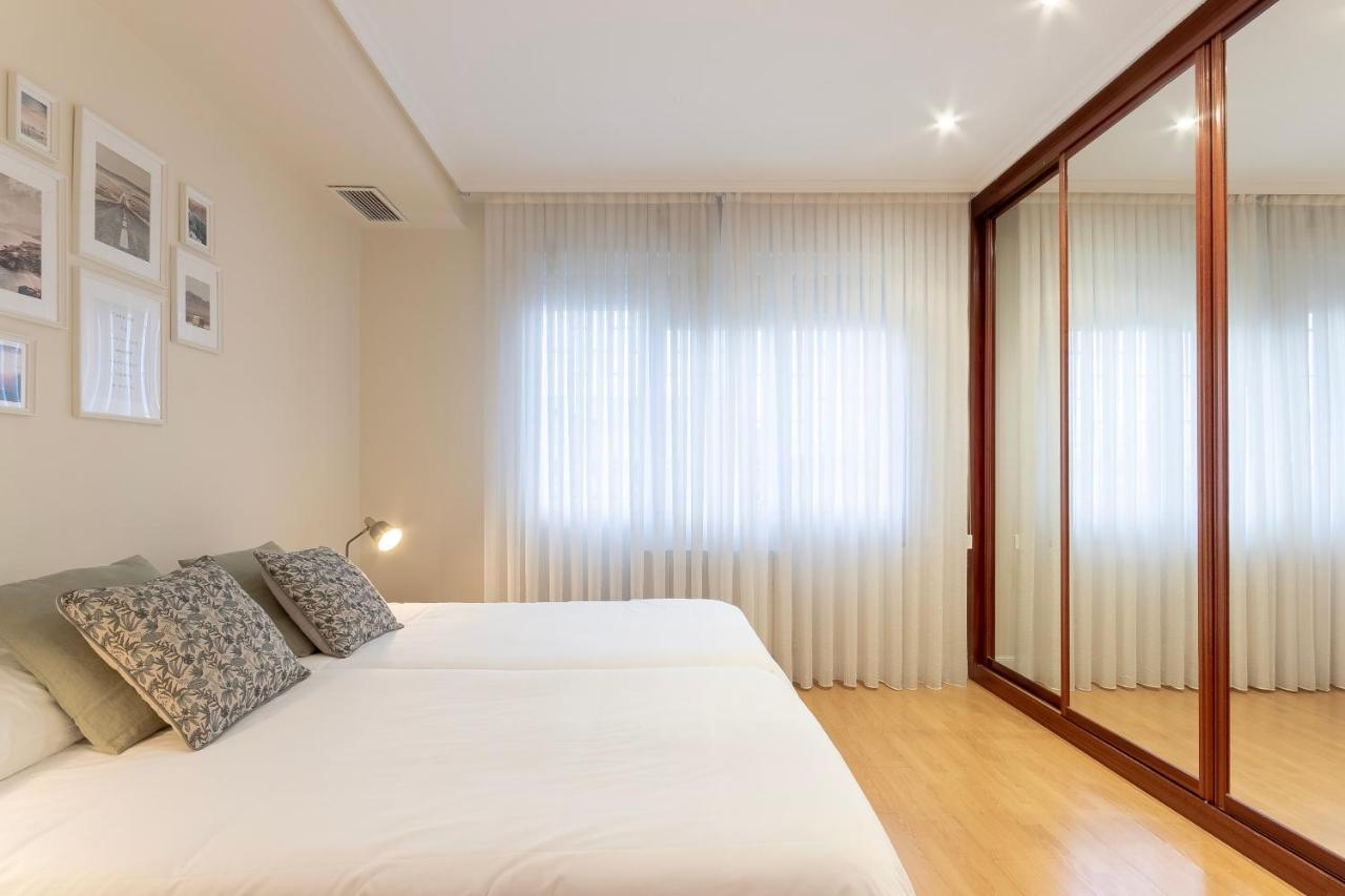 Akomodat En Apartamento En El Centro De Bilbao Con Parking 外观 照片