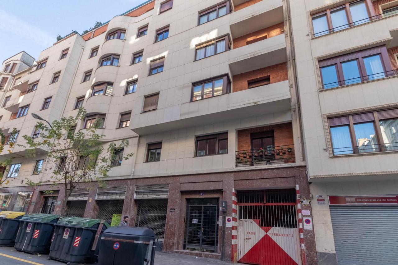 Akomodat En Apartamento En El Centro De Bilbao Con Parking 外观 照片